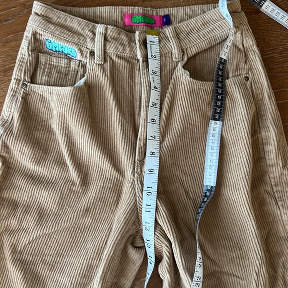 ZUMIEZ- EMPYRE WOMENS TORI SKATE CORDUROY PANTS - Size 4 - Picture 8 of 9